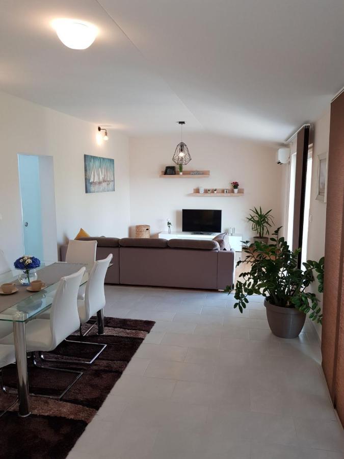 Apartman Marino Kaštela Exterior foto